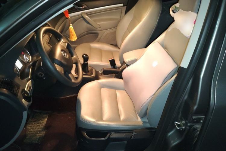 Used Skoda Octavia 2014 1.6L Manual Yijun Edition Left Front Seat