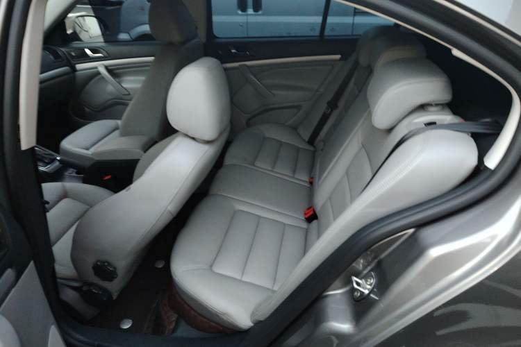 Used Skoda Octavia 2014 1.8TSI DSG Yijun Edition Left Rear Seat