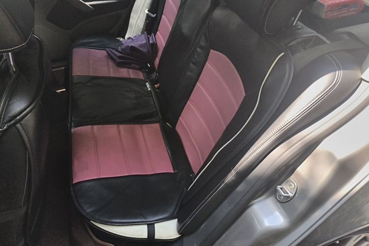 Used Skoda Octavia 2014 1.6L Manual Yijie Edition Left Rear Seat