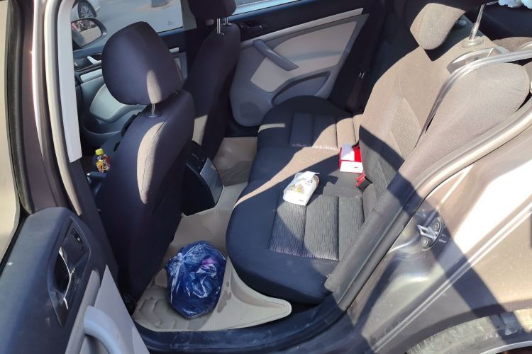 Used Skoda Octavia 2014 1.6L Automatic Yijie Edition Left Rear Seat