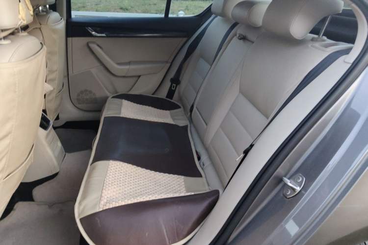 Used Skoda Octavia 2014 1.6L Manual Yijie Edition Left Rear Seat