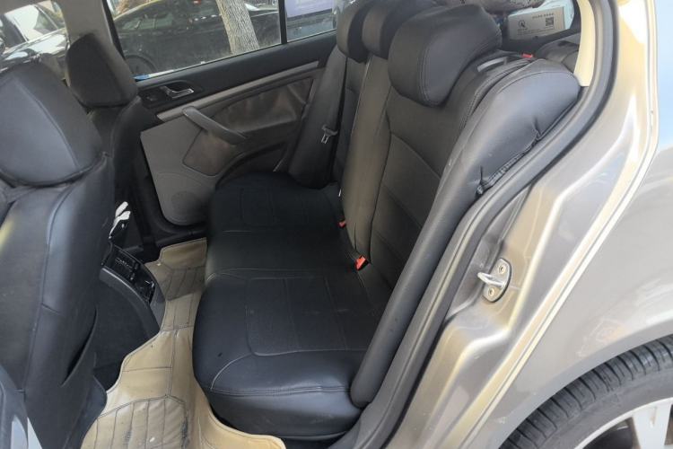 Used Skoda Octavia 2014 1.6L Manual Yijie Edition Left Rear Seat