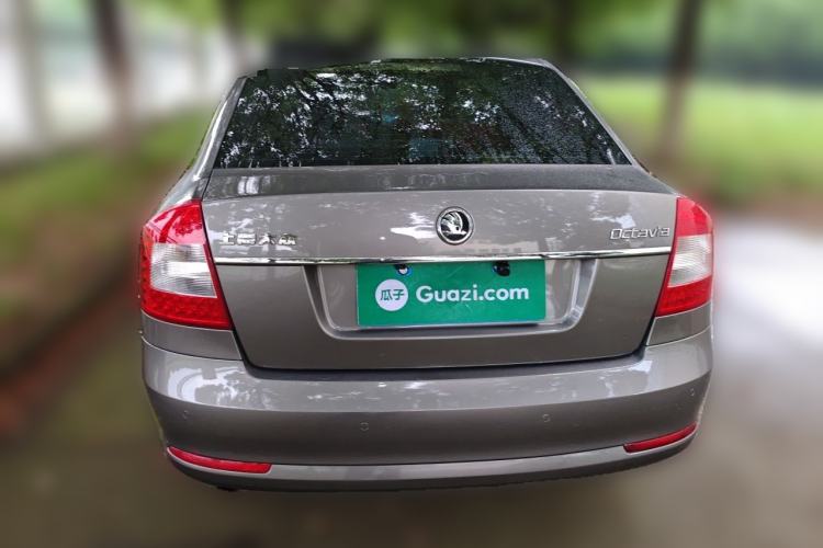 Used Skoda Octavia 2014 1.6L Automatic Yijun Edition Rear