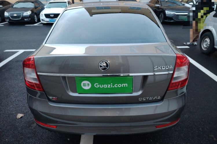 Used Skoda Octavia 2014 1.8TSI DSG Yijun Edition Rear