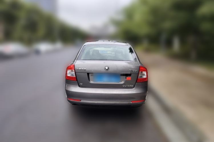 Used Skoda Octavia 2014 1.6L Automatic Yijie Edition Rear