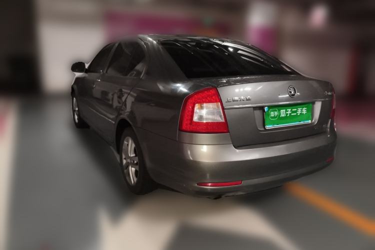 Used Skoda Octavia 2014 1.6L Automatic Yijun Edition Rear Left 45 Deg