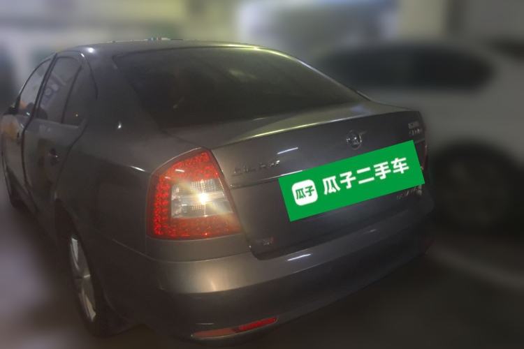 Used Skoda Octavia 2014 1.4TSI DSG Yijun Edition Rear Left 45 Deg