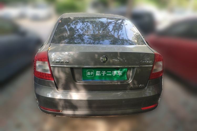 Used Skoda Octavia 2014 1.6L Automatic Yijun Edition Rear