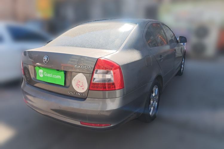 Used Skoda Octavia 2014 1.6L Automatic Yijie Edition Rear Right 45 Deg
