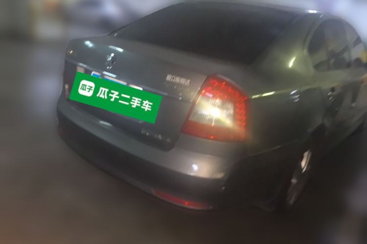Used Skoda Octavia 2014 1.4TSI DSG Yijun Edition Rear Right 45 Deg