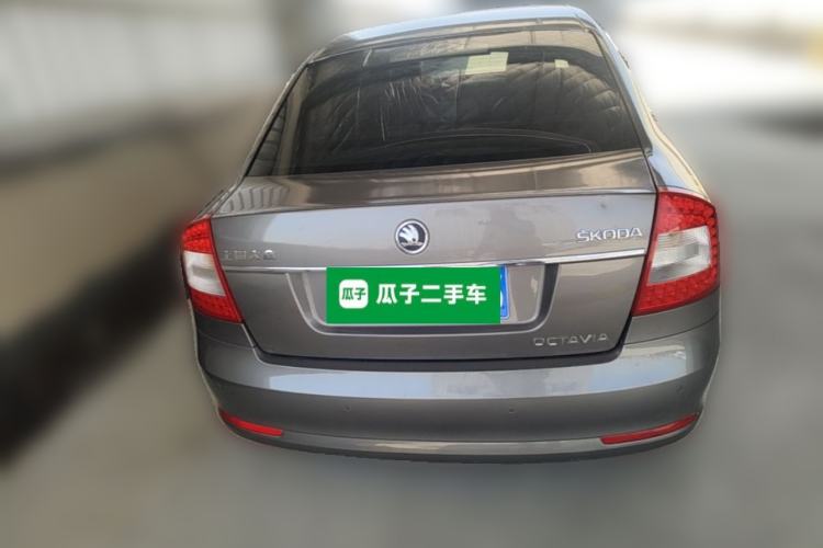 Used Skoda Octavia 2014 1.6L Automatic Yijun Edition Rear