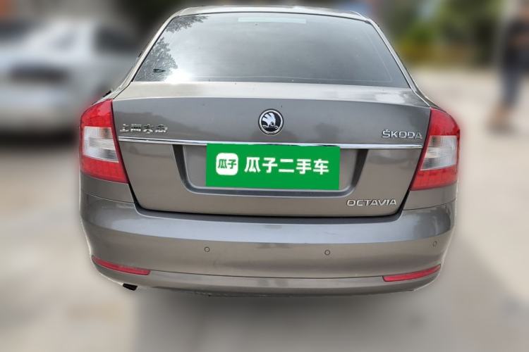Used Skoda Octavia 2014 1.6L Automatic Yijun Edition Rear
