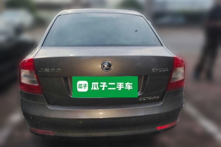 Used Skoda Octavia 2014 1.6L Manual Yijie Edition Rear