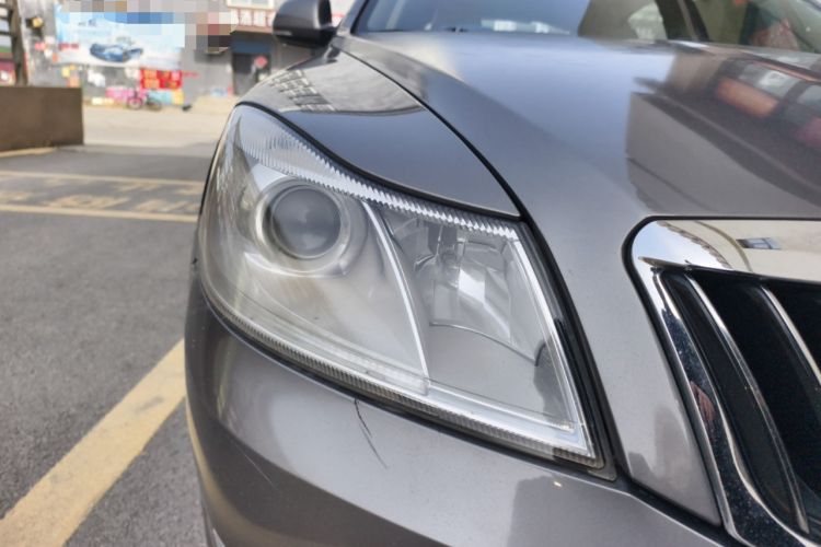 Used Skoda Octavia 2014 1.6L Automatic Yijun Edition Right Front Headlight