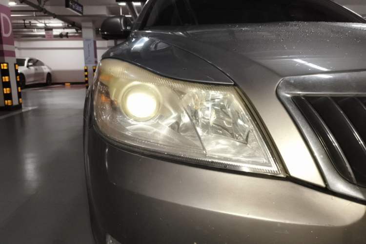 Used Skoda Octavia 2014 1.6L Automatic Yijun Edition Right Front Headlight