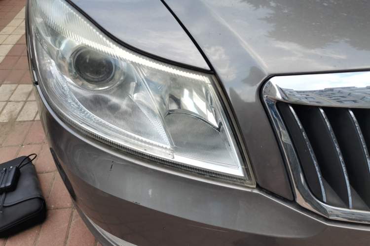 Used Skoda Octavia 2014 1.6L Automatic Yijun Edition Right Front Headlight