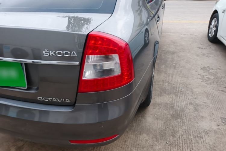 Used Skoda Octavia 2014 1.4TSI DSG Yijun Edition Right Rear Taillight