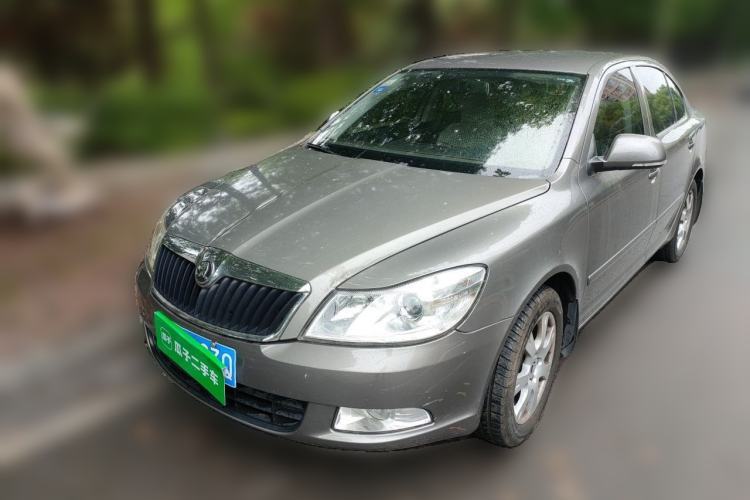 Used Skoda Octavia 2014 1.6L Automatic Yijie Edition Guazi used car, China used car export, Used car for sale, Used  cars, Cheapest cars for sale