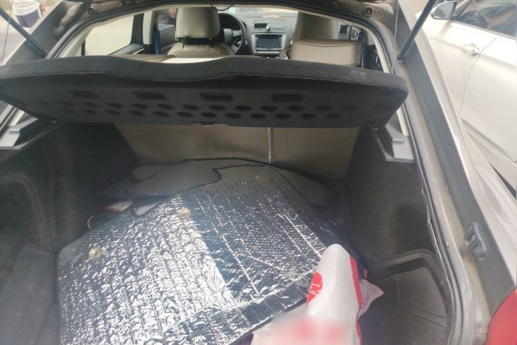 Used Skoda Octavia 2014 1.6L Manual Yijie Edition Trunk
