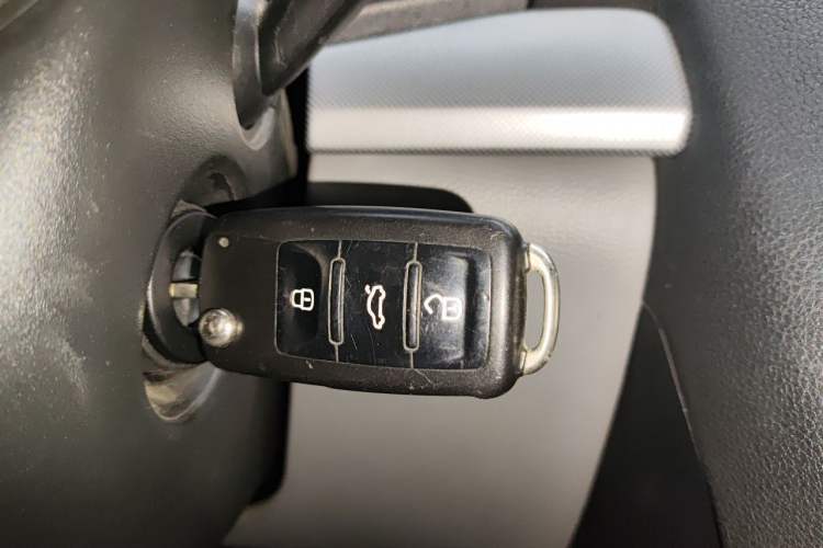 Used Skoda Octavia 2014 1.6L Automatic Yijun Edition Vehicle Key