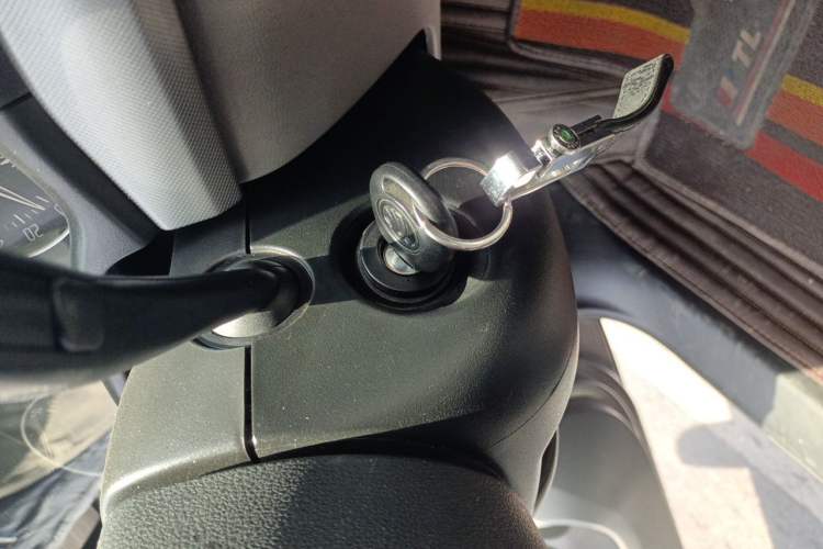 Used Skoda Octavia 2014 1.6L Automatic Yijun Edition Vehicle Key