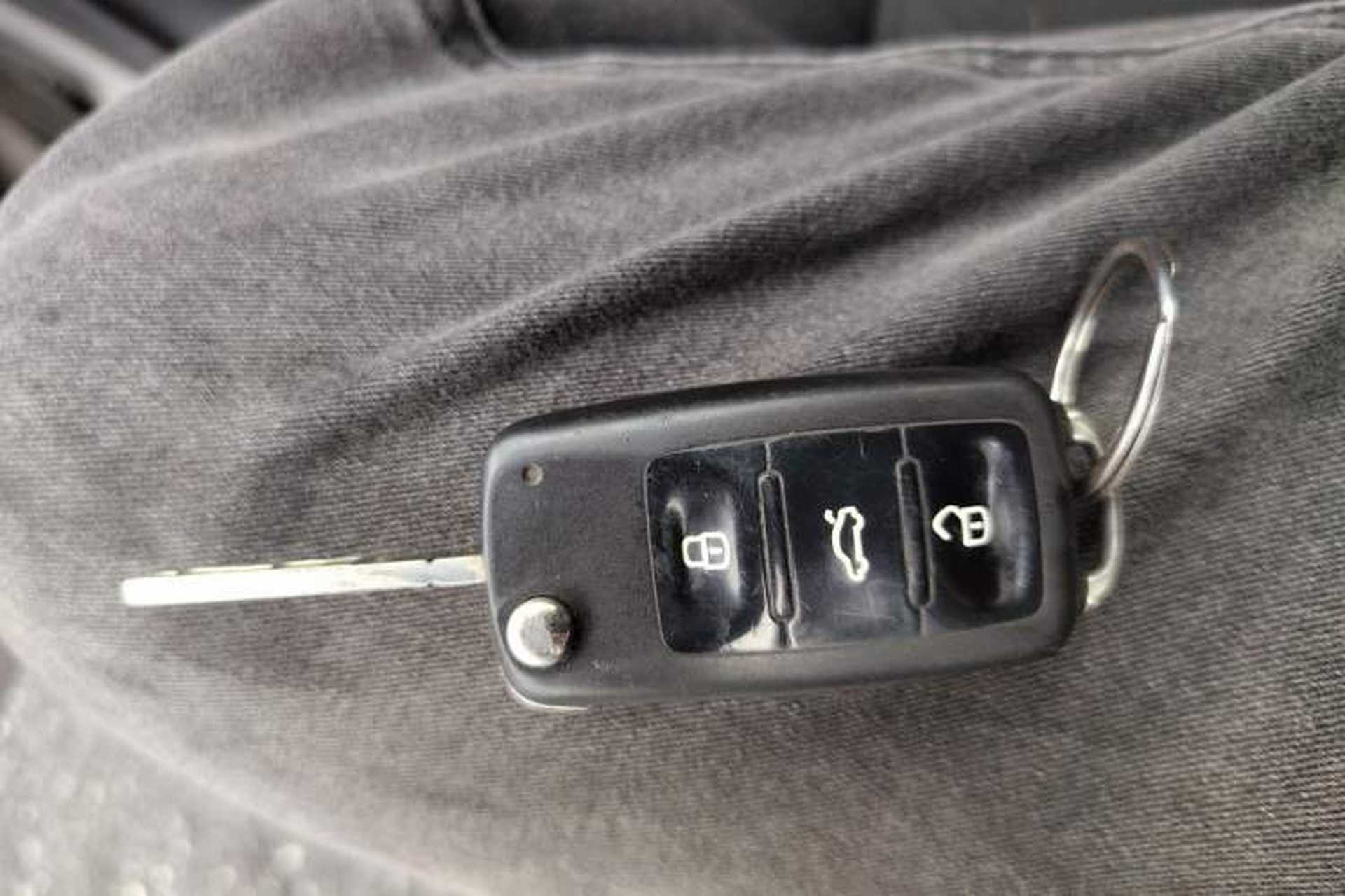 Used Skoda Octavia 2014 1.6L Automatic Yijie Edition Vehicle Key