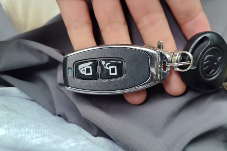 Used Skoda Octavia 2014 1.6L Automatic Yijun Edition Vehicle Key