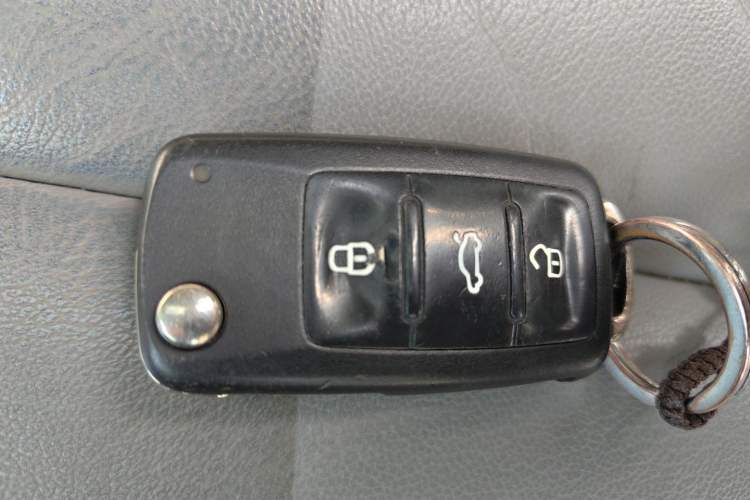 Used Skoda Octavia 2014 1.6L Automatic Yijun Edition Vehicle Key