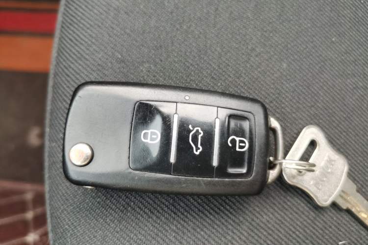 Used Skoda Octavia 2014 1.6L Automatic Yijie Edition Vehicle Key