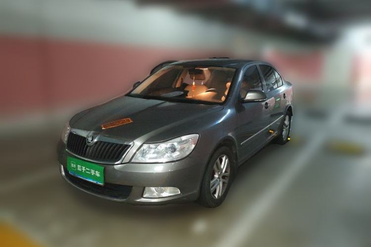 Used Skoda Octavia 2014 1.6L Manual Yijun Edition Guazi used car, China used car export, Used car for sale, Used  cars, Cheapest cars for sale