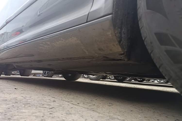 Used Skoda Octavia 2014 1.6L Automatic Yijun Edition Chassis Front Right