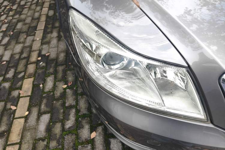 Used Skoda Octavia 2014 1.6L Automatic Yijie Edition Right Front Headlight