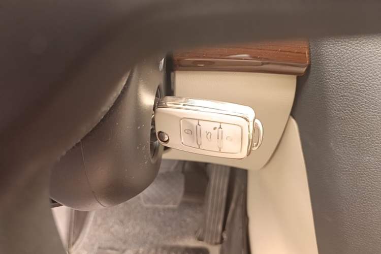 Used Skoda Octavia 2014 1.6L Automatic Yijun Edition Vehicle Key