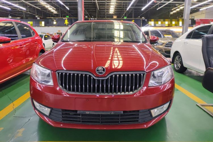 Used Skoda Octavia 2014 1.6L Automatic Yijie Edition Front
