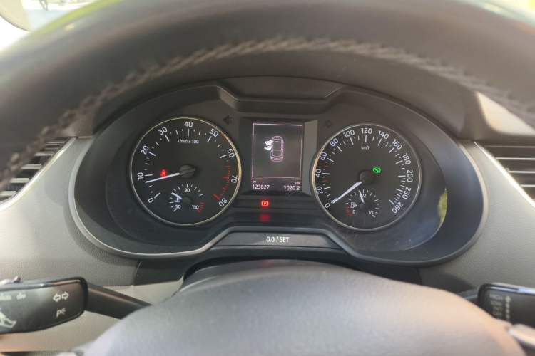 Used Skoda Octavia 2014 1.6L Automatic Yijie Edition Instrument Cluster