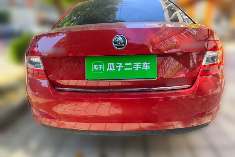 Used Skoda Octavia 2014 1.6L Automatic Yijie Edition Rear