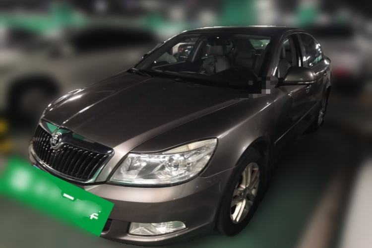 Used Skoda Octavia 2014 1.6L Automatic Yijun Edition Guazi used car, China used car export, Used car for sale, Used cars, Cheapest cars for sale