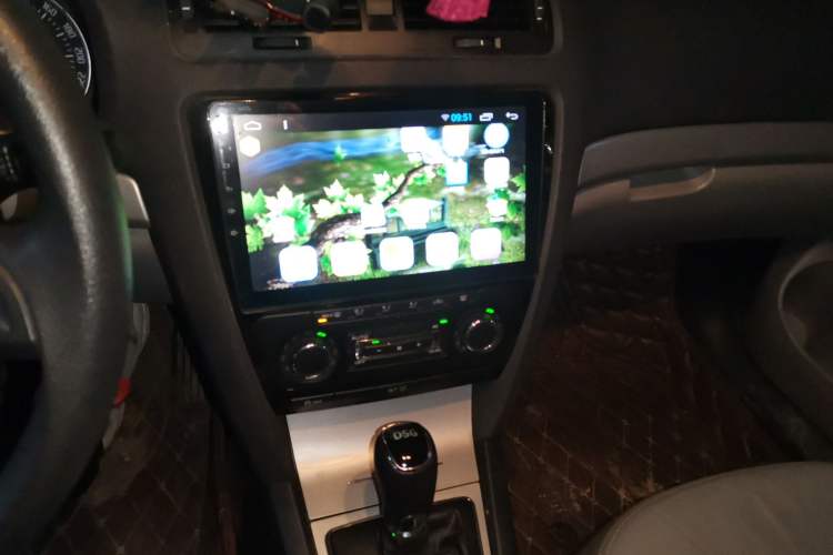 Used Skoda Octavia 2014 1.8TSI DSG Yijun Edition Audio And AC Panel