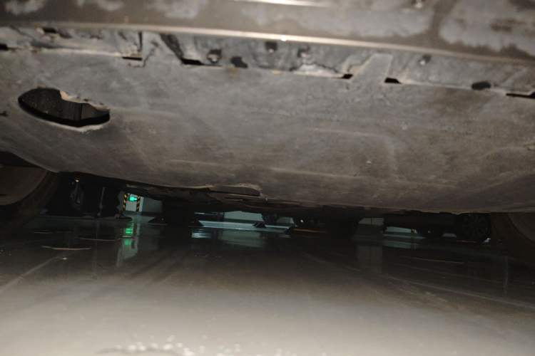 Used Skoda Octavia 2014 1.6L Automatic Yijie Edition Chassis Front