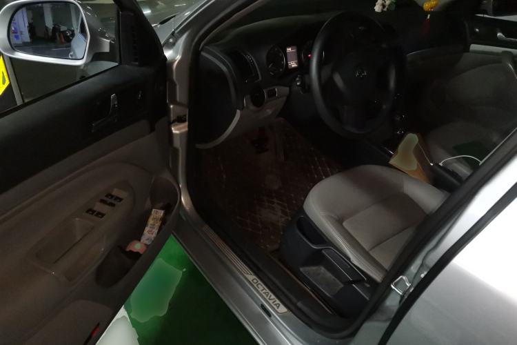 Used Skoda Octavia 2014 1.8TSI DSG Yijun Edition Driver Seat