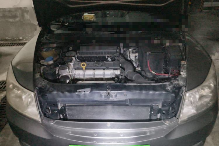 Used Skoda Octavia 2014 1.6L Automatic Yijun Edition Engine Bay