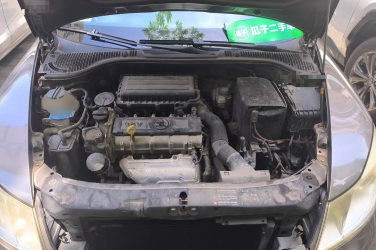 Used Skoda Octavia 2014 1.6L Manual Yijun Edition Engine Bay