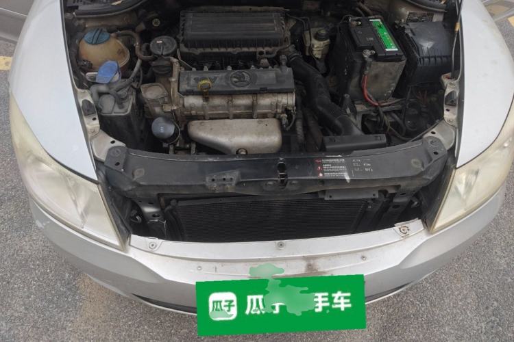 Used Skoda Octavia 2014 1.6L Manual Yijie Edition Engine Bay