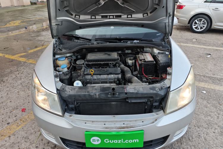 Used Skoda Octavia 2014 1.6L Automatic Eado Edition Engine Bay