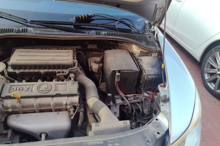 Used Skoda Octavia 2014 1.6L Automatic Yijie Edition Engine Bay Left