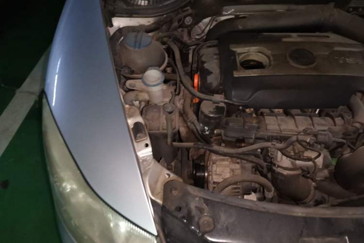 Used Skoda Octavia 2014 1.8TSI DSG Yijun Edition Engine Bay Right