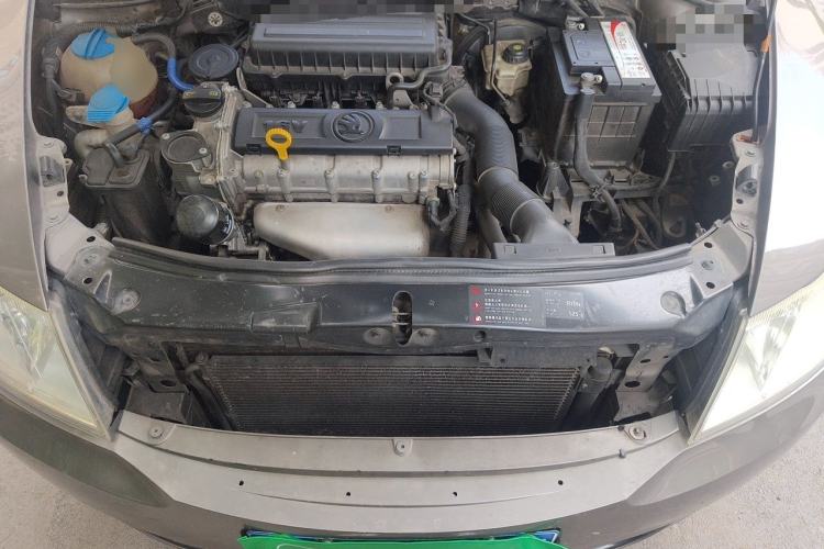 Used Skoda Octavia 2014 1.6L Manual Eado Edition Engine Bay
