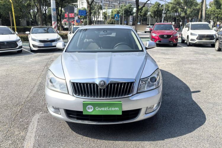Used Skoda Octavia 2014 1.6L Automatic Yijun Edition Exterior 1