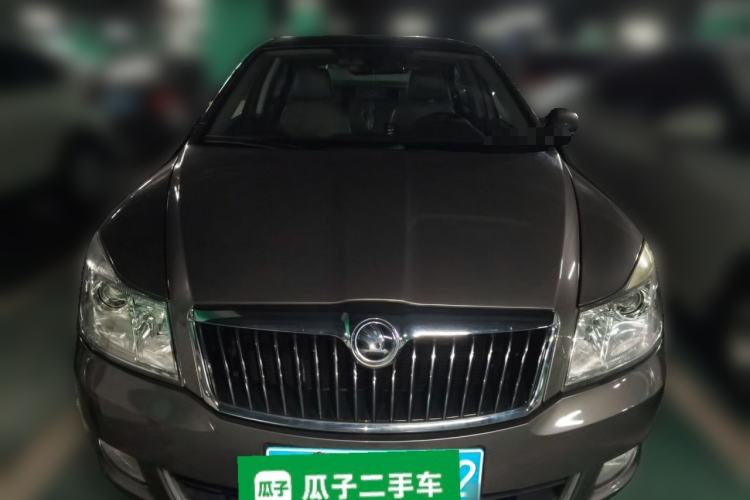 Used Skoda Octavia 2014 1.6L Automatic Yijun Edition Front