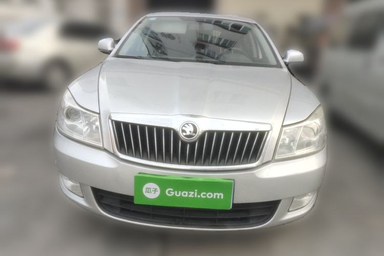 Used Skoda Octavia 2014 1.6L Automatic Yijie Edition Front